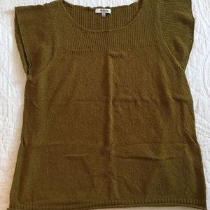 Madewell olive green short sleeve sweeter (L)